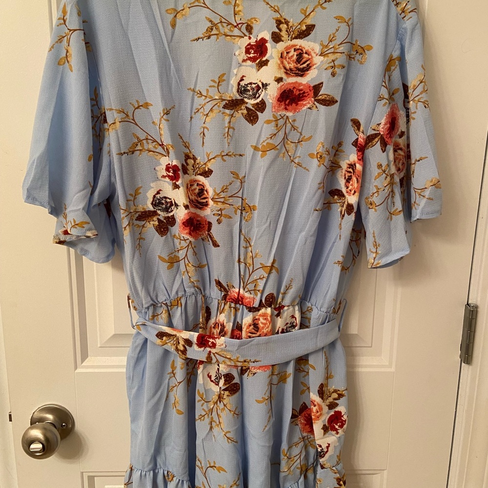 SHEIN Romper - Picture 2 of 3